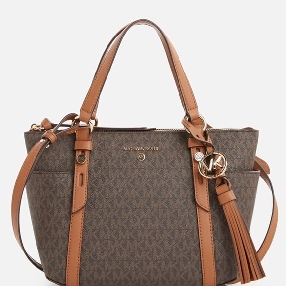 Michael Kors Handbags - MICHAEL Michael Kors
Sullivan Small Convertible Top Zip Tote